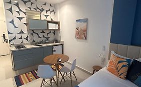 Boutique Apartment In Copacabana 2 Blocks To The Beach